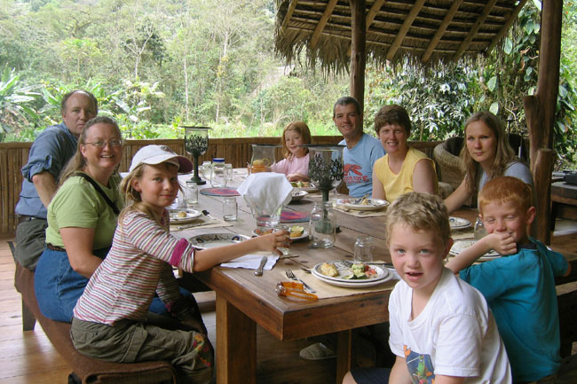 20070727e_MindoTwoFamilies