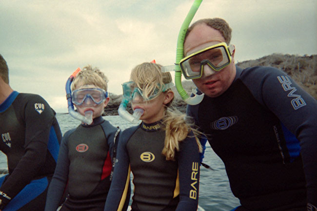 20070803f_U225A_DSM_FloreanaDevilsCrown_Snorkeling