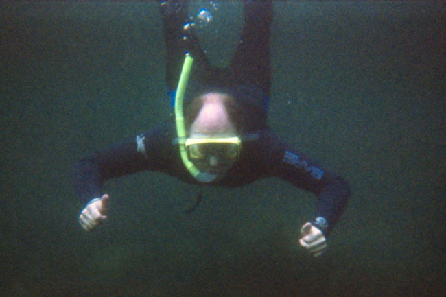 20070804o_U200A_D_IsabelaPuntaMoreno_Snorkeling