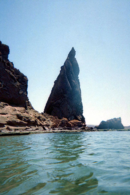 20070806k_U311A_Bartolome_Pinnacle