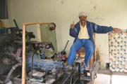 20070725d_CableCarDriver