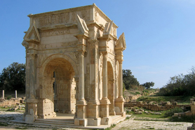 20060327b_LeptisMagnaArch