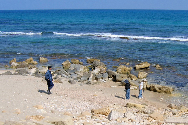 20060327v_SMSoldier_LeptisMagnaMediterranean