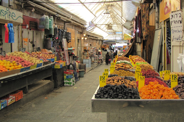 20101221b_MehanaYehudaMarket