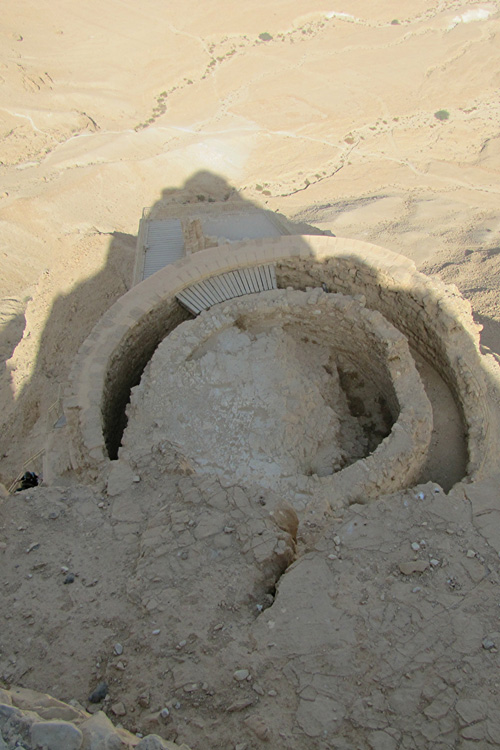 20101222f_MasadaHerodsPalace