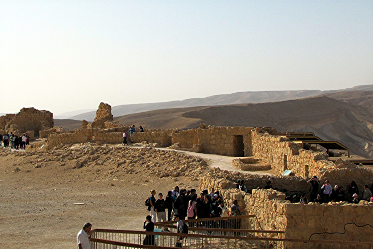 20101222h_MasadaRuins