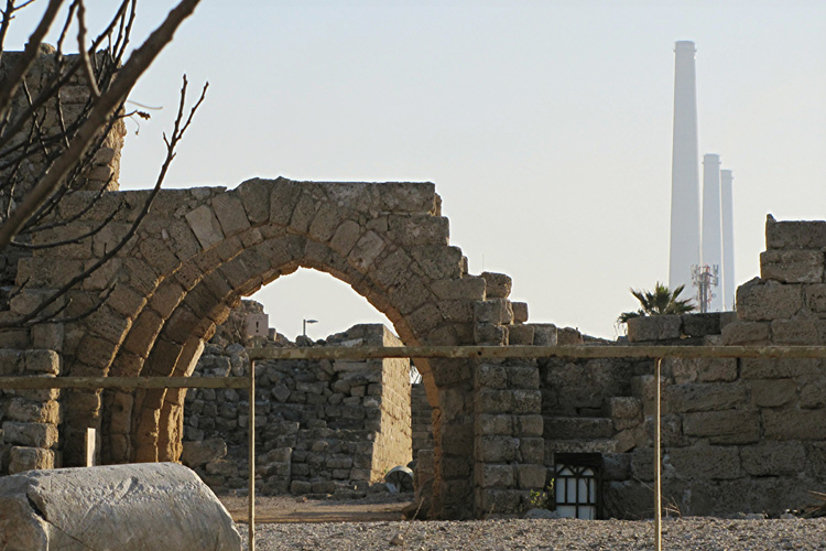 20101226h_CrusaderCaesarea