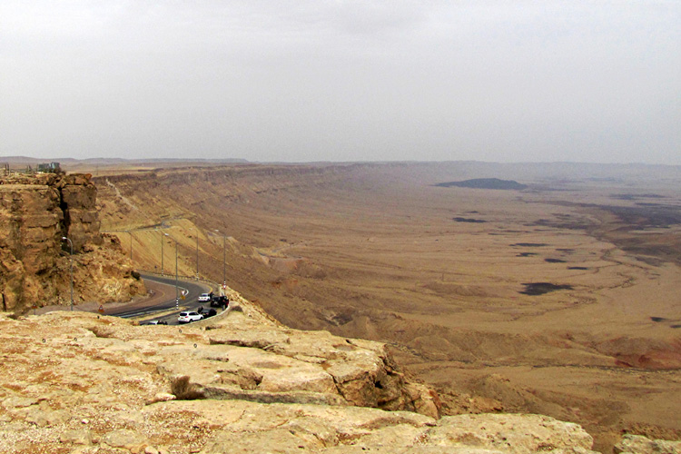 20101230a_MakhteshRamon