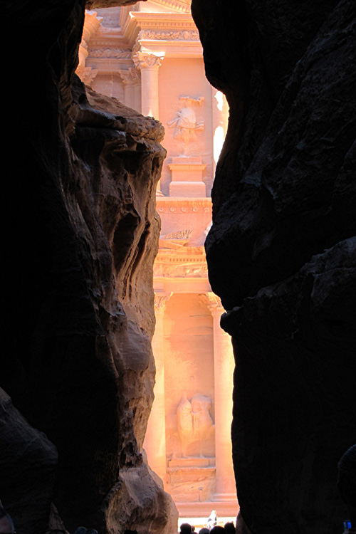 20110103a_PetraSiqReveal