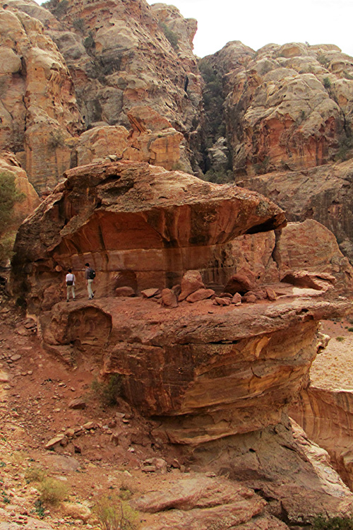 20110103s_PetraHaloSoldierRock