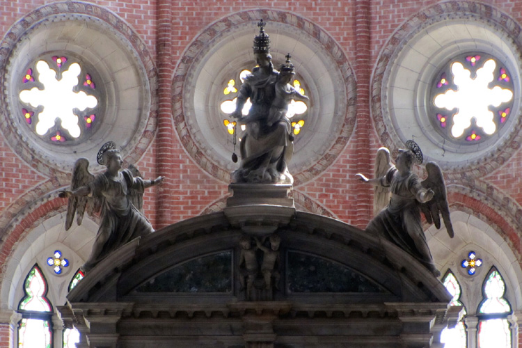 20120529d_VeniceSantiGiovanniEPaoloAltar