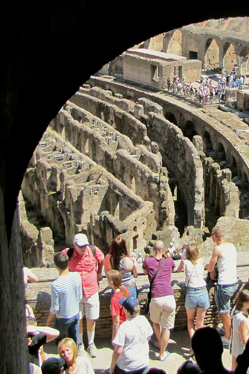 20120603u_DSM_ColosseumViewDown