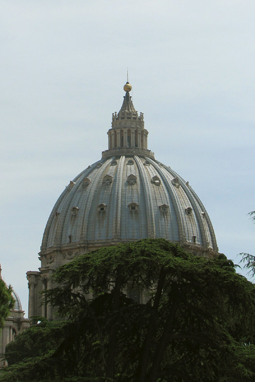 20120605c_VaticanStPetersDome