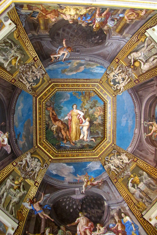 20120605n_VaticanCeiling