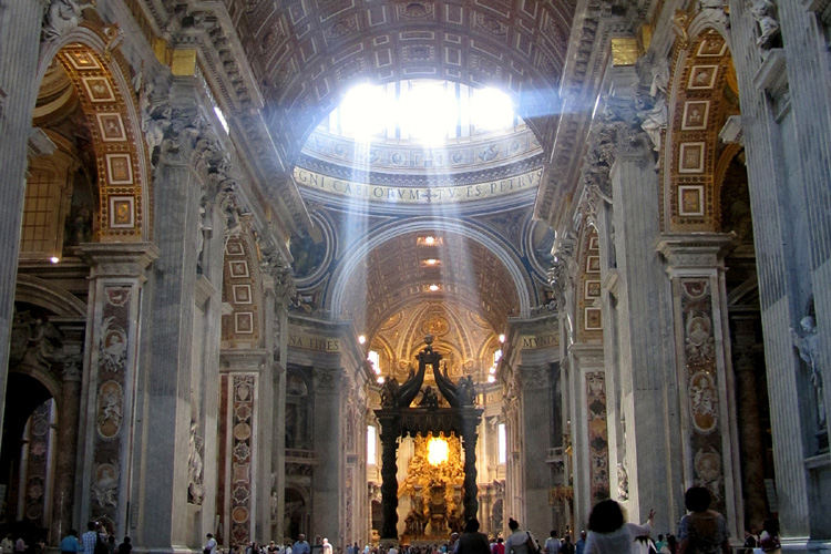 20120605zb_VaticanStPetersNave