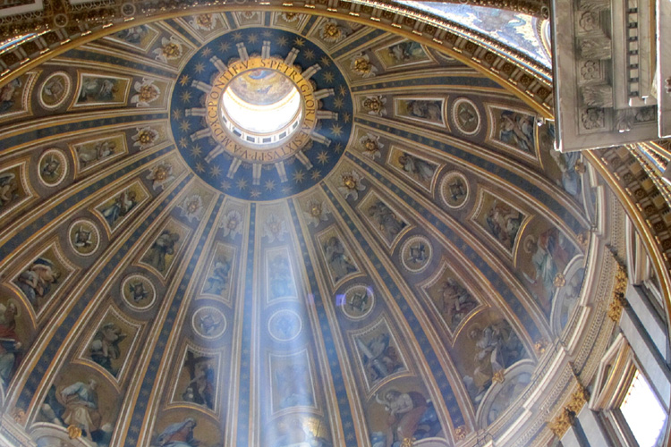 20120605zg_VaticanStPetersDome