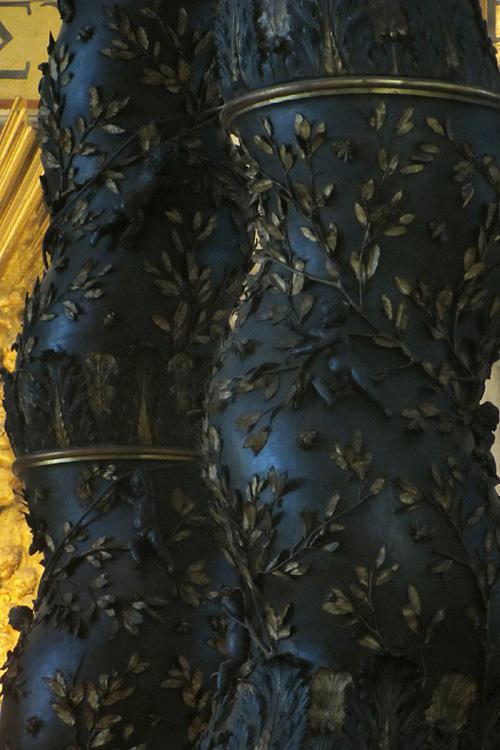 20120605zl_VaticanBaldacchinoDetail