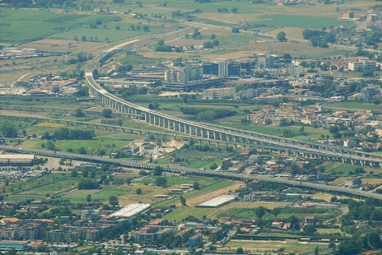 20120608e_VesuviusLongView