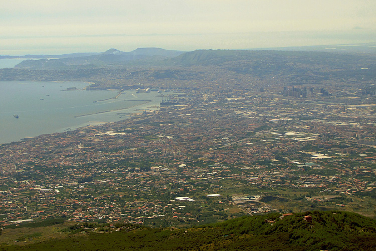 20120608g_VesuviusNaplesView