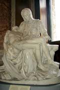 20120605d_VaticanPietaReplica